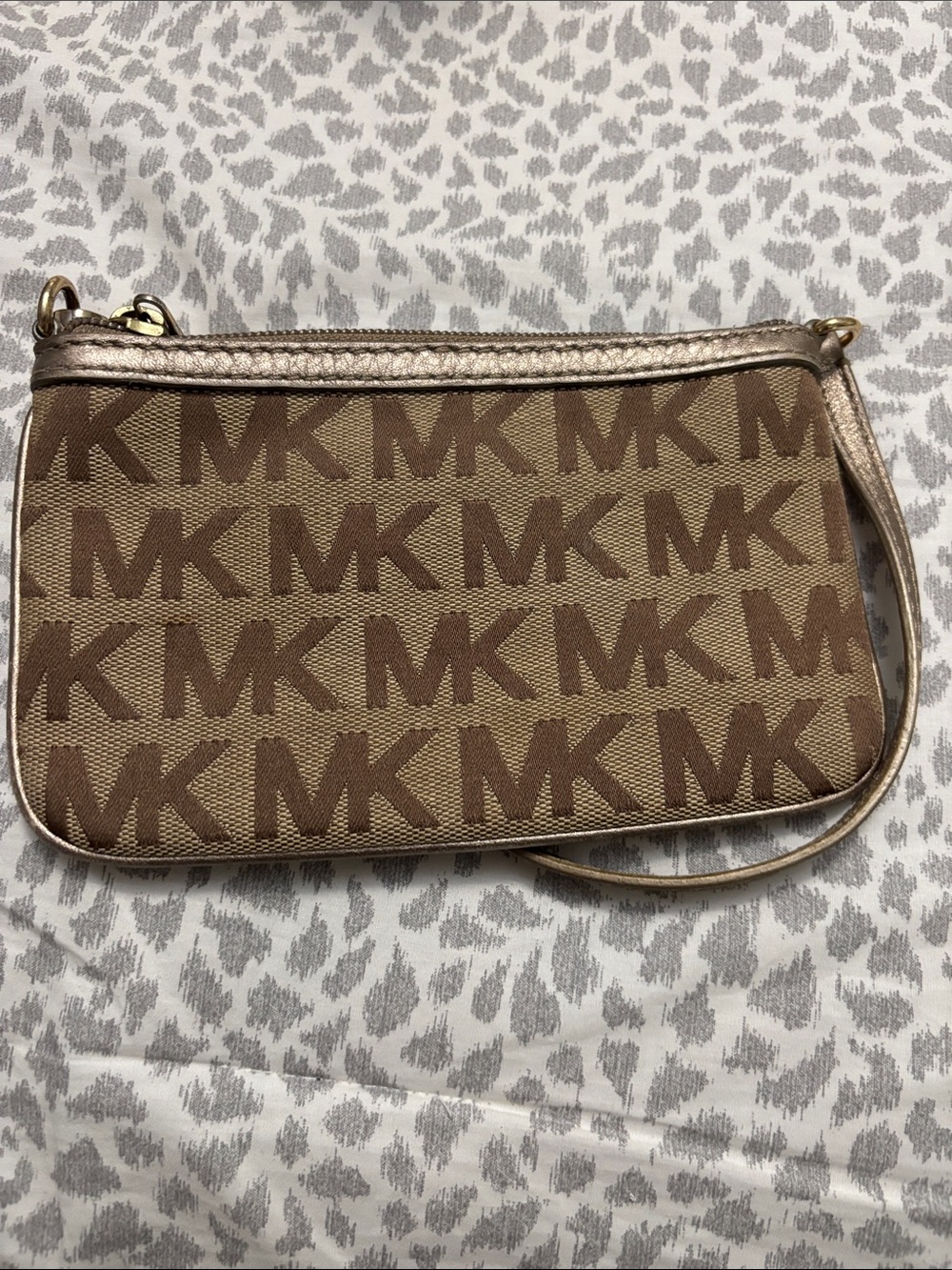 Michael Kors Tan & Brown MK Signature Wristlet